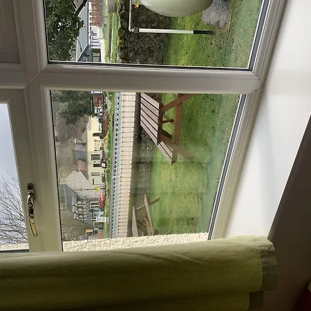 1 Lochness Rooms&Hostel-3